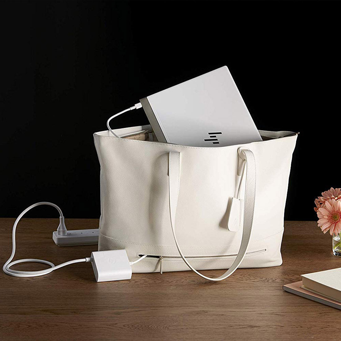 HP Spectre Tech Tote 17.3 inch Laptop Bag